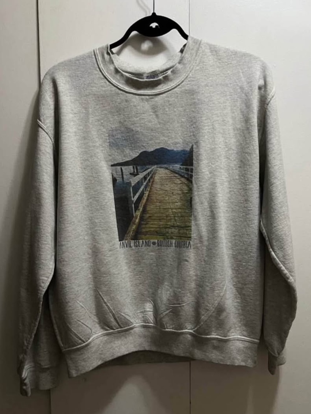 Graphic Light Gray Crewneck Sweatshirt